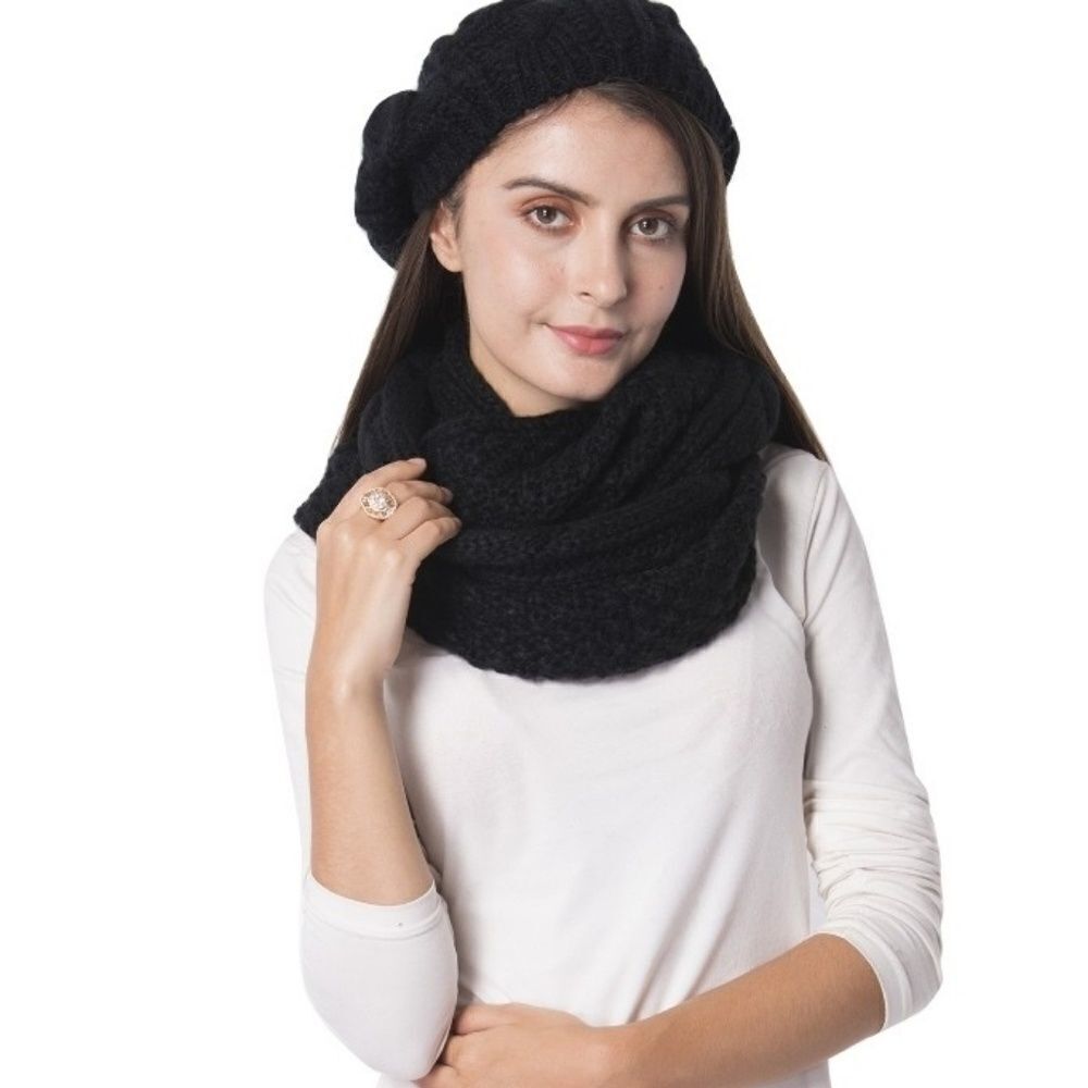 InfinityโScarfโ